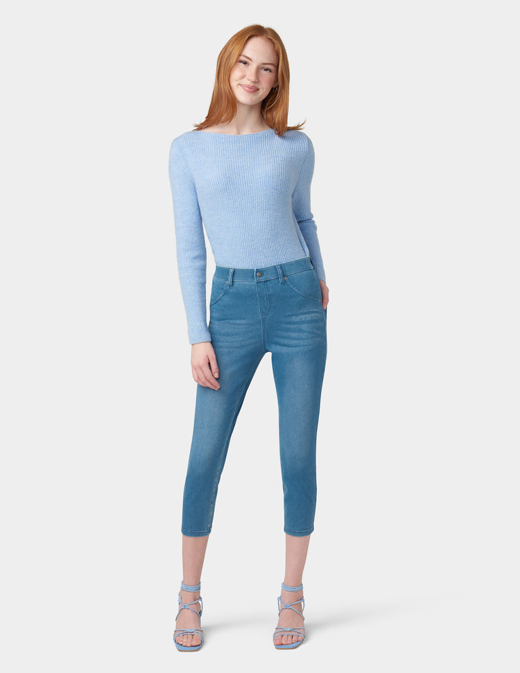 hue Hi-Rise Ultra Soft Denim Capri Legging