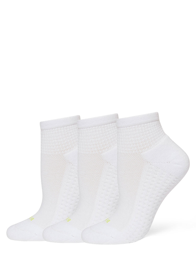 Hue HUE Air Cushion Quarter Top Socks 3 Pair Pack