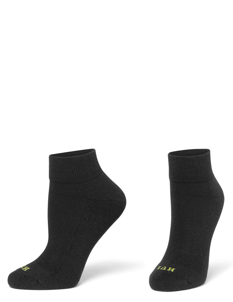 Hue Quarter Top With Cushion Sport Socks