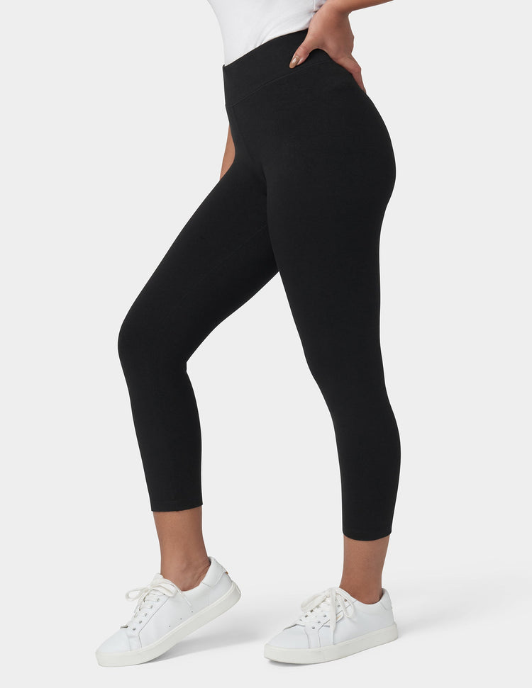 Hue Ultra Capri With Wide Waistband