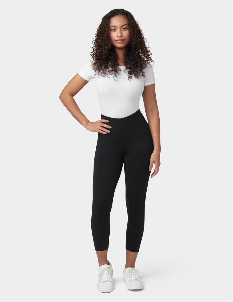 hue Ultra Capri with Wide Waistband