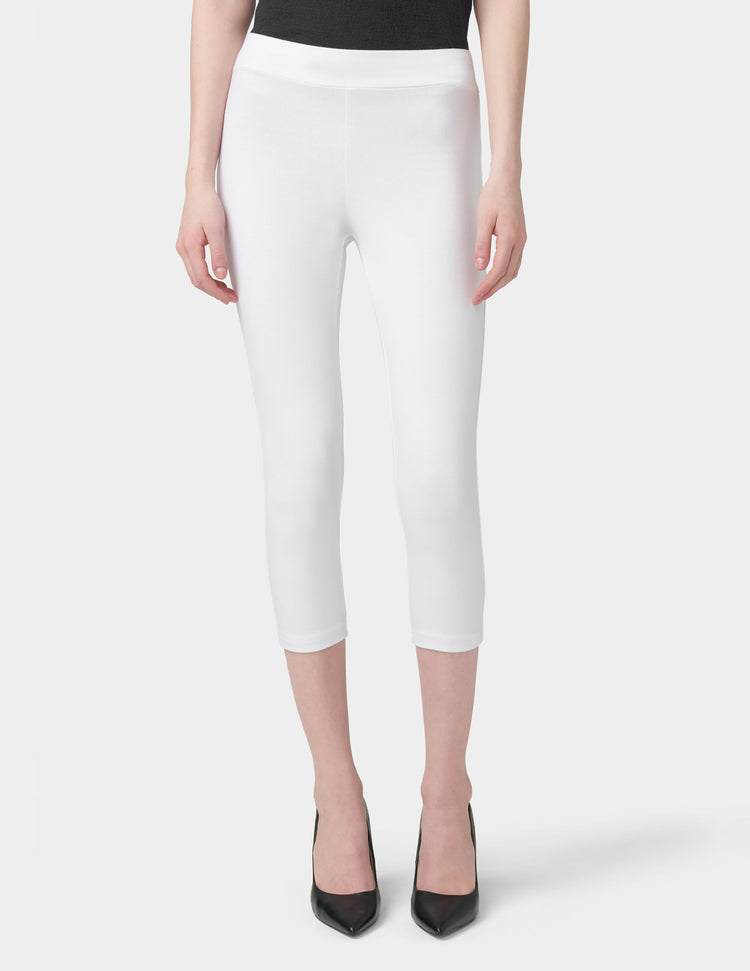 Hue Wide Waistband Blackout Cotton Capri