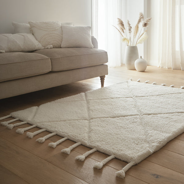 Hug Rug Berber Diamond Ivory Rug