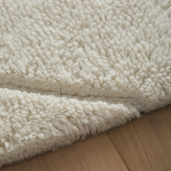 Hug Rug Berber Diamond Ivory Rug