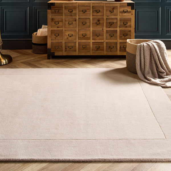 Hug Rug Borders Wool Rug Natural