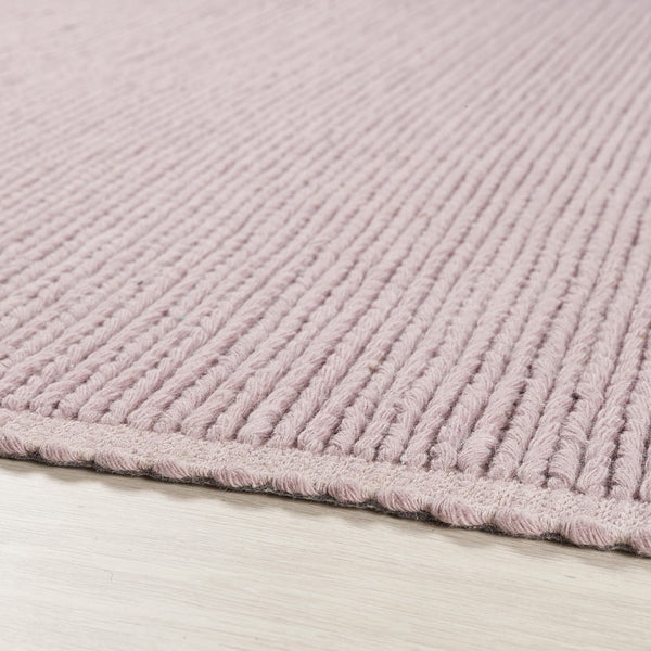 Hug Rug Cable Rug New Blush