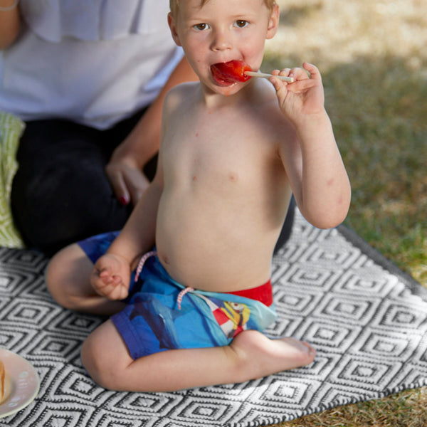 Hug Rug Diamond Washable Rug Warm Grey