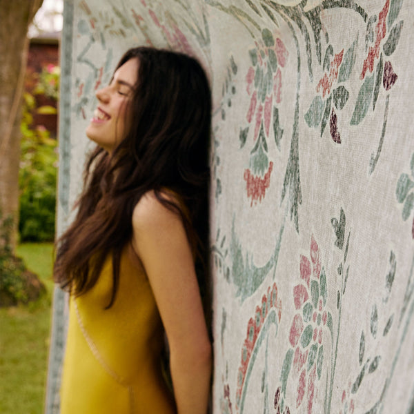 Hug Rug English Floral Eco-Washable Rug