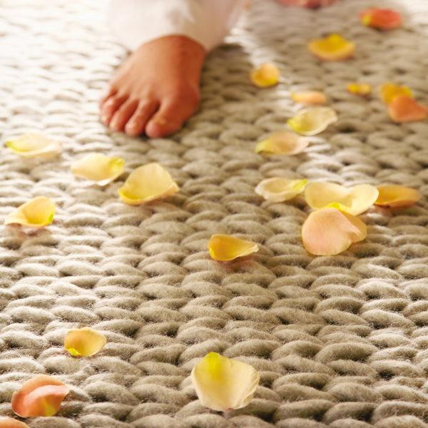Hug Rug Fusion Rug Oyster