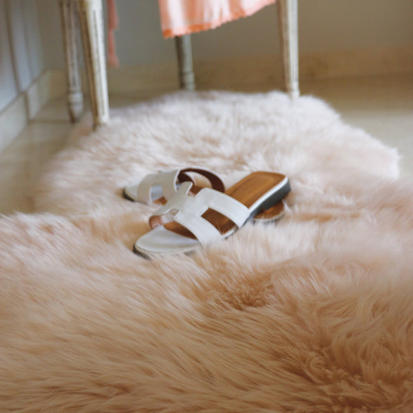 Hug Rug Genuine Sheepskin Rug Peach