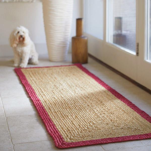 Hug Rug Jute Border Rug Raspberry