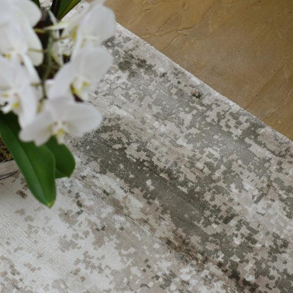 Hug Rug Persia Rug Mocha Cloud