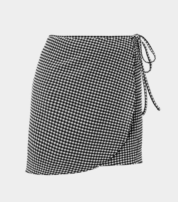 hunza g Gingham Seersucker Short Sarong Black Gingham