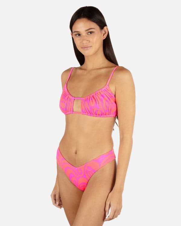 Hurley Trip Hop Scoop Front Bralette Maraschino
