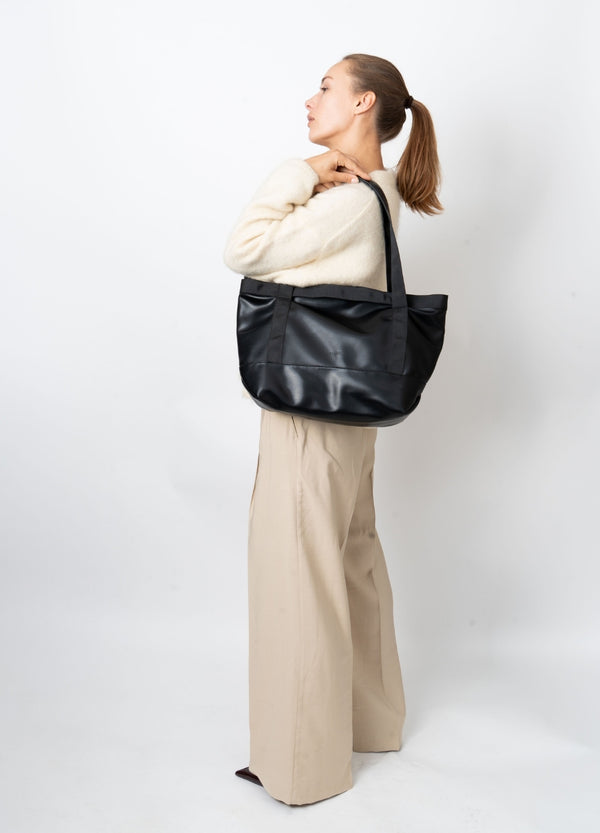 Hvisk FETCH SOFT STRUCTURE - Black