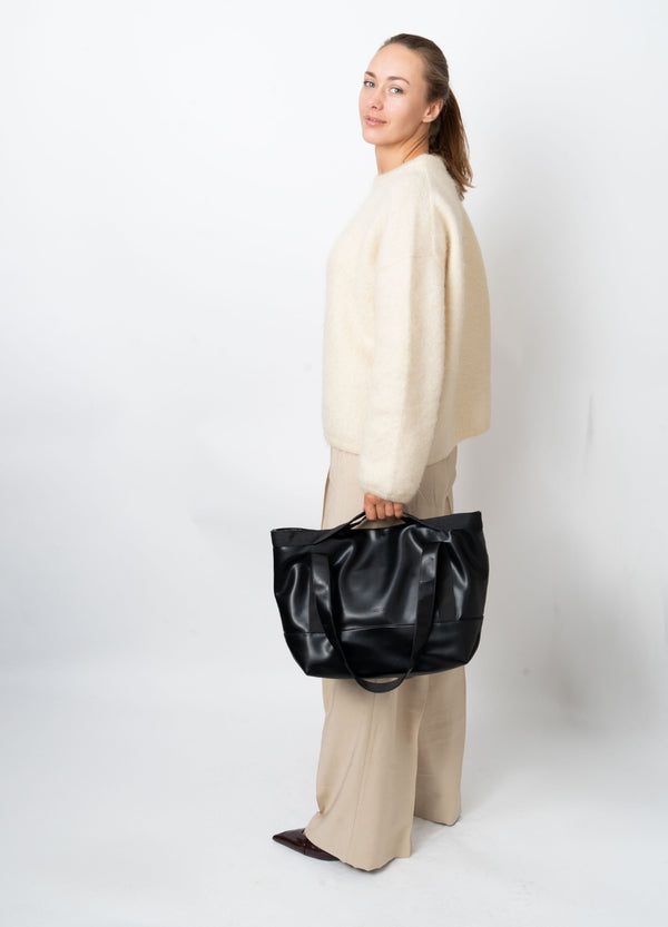 Hvisk FETCH SOFT STRUCTURE - Black