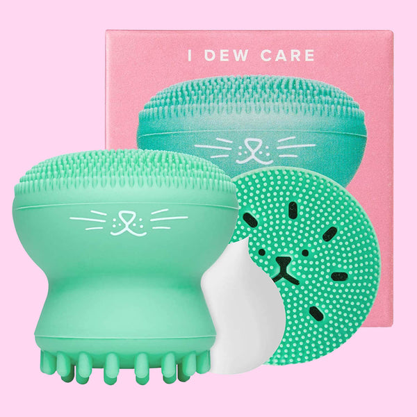 i dew care Pawfect Face Scrubber