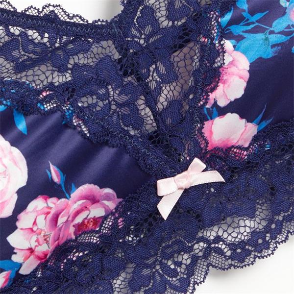 I Saw It First Floral Bra And Brief Set