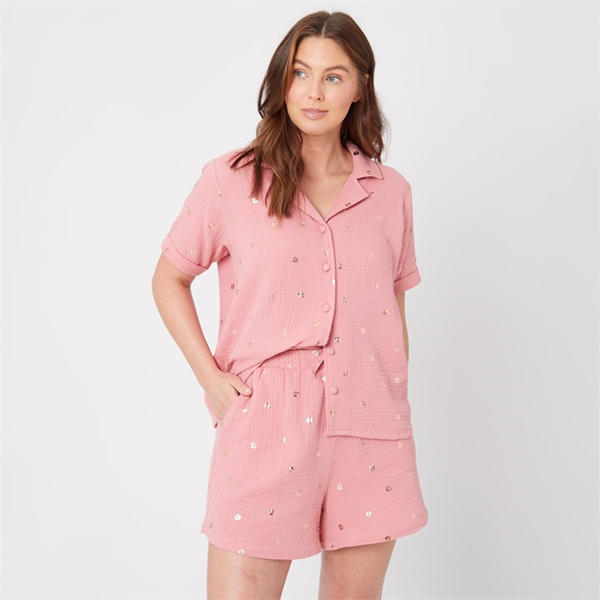 i saw it first Foil Flower Woven Pyjama Set