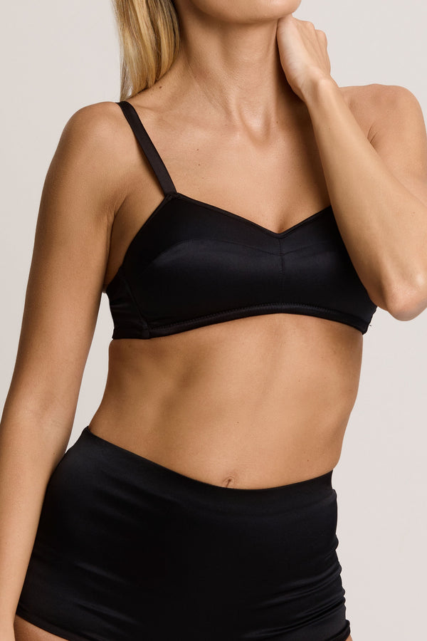I.D. Sarrieri Padded Soft Bra in Black
