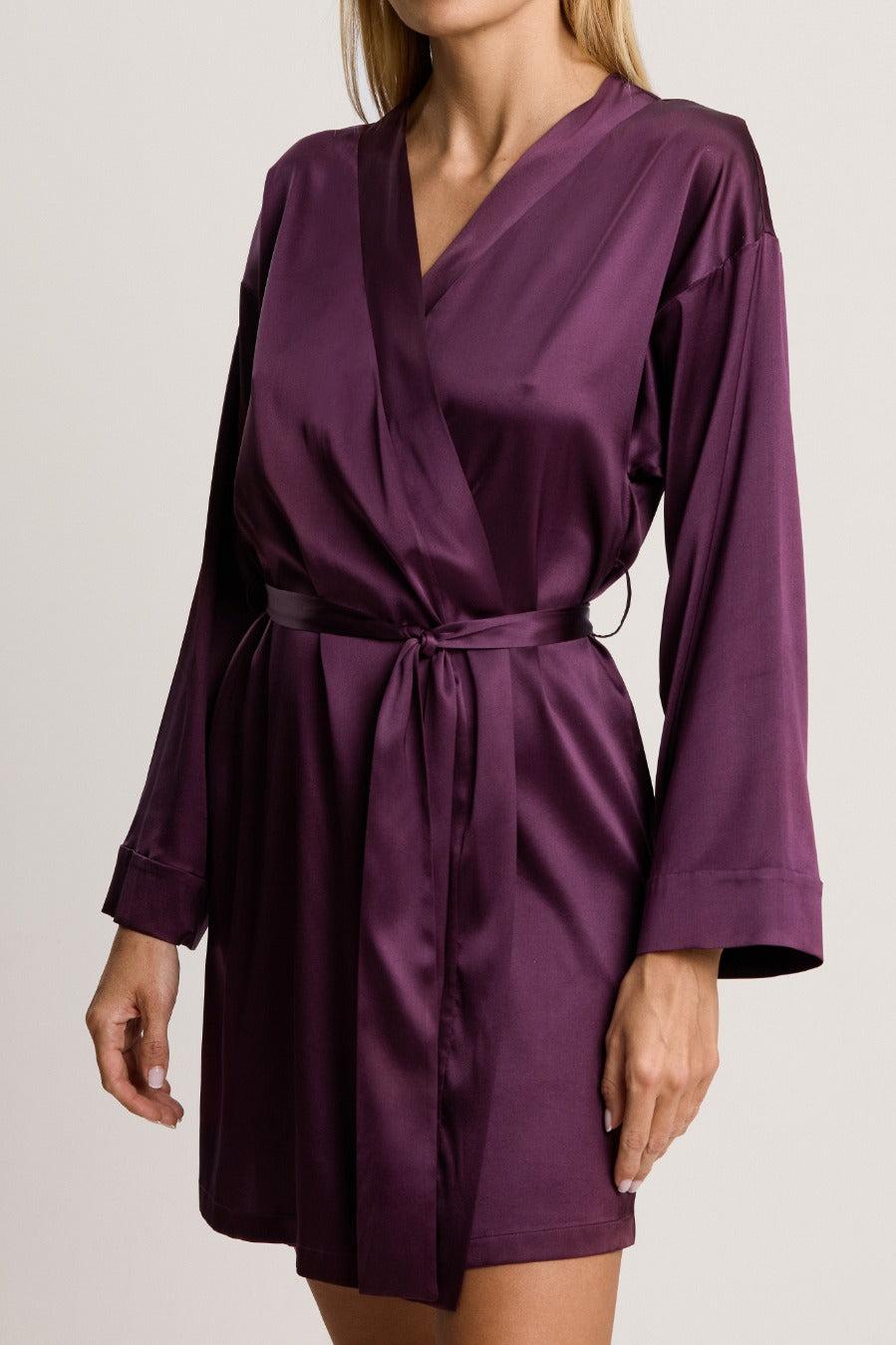 I.D. Sarrieri Robe in Dark Violet