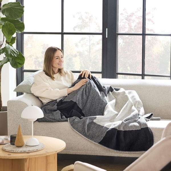 Ibena Black & White Geometric Modern Cotton Blend Throw Blanket