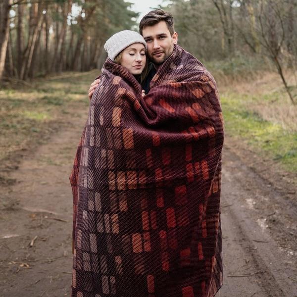 Ibena Burgundy Orange Fall Colored Cotton Blend Throw Blanket