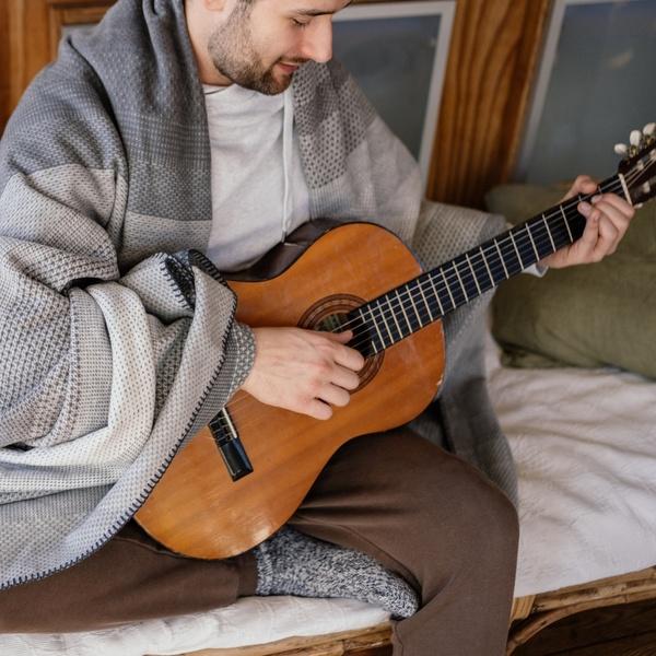 Ibena IBENA - The 'Kitale' Blanket - Organic Cotton Ombre Gray