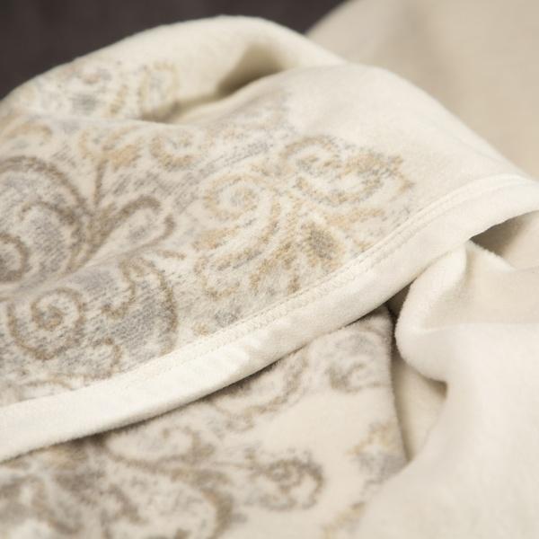 Ibena Lovely Neutral Tones Doily Pattern Oversized Throw Blanket
