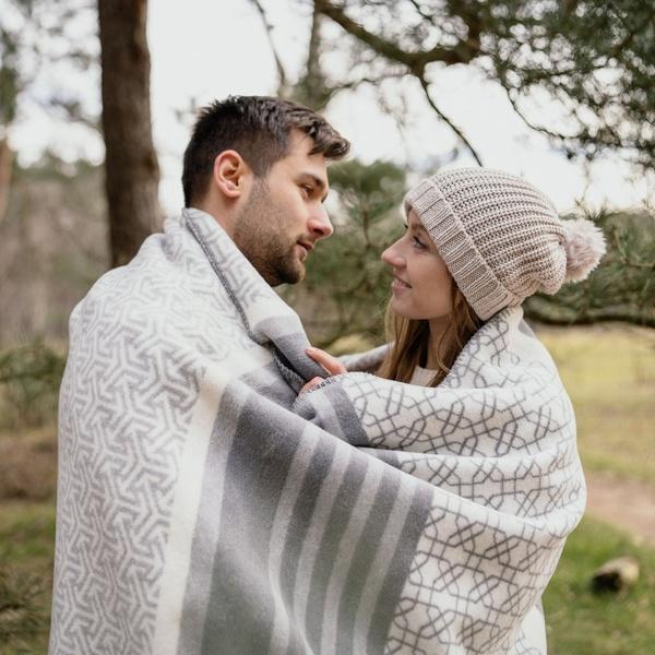 Ibena Modern Fair Isle Patterned Grey / Ivory Throw Blanket