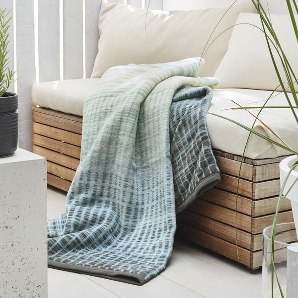 Ibena Premium Contemporary Style Seafoam / Blue Throw Blanket Emmen