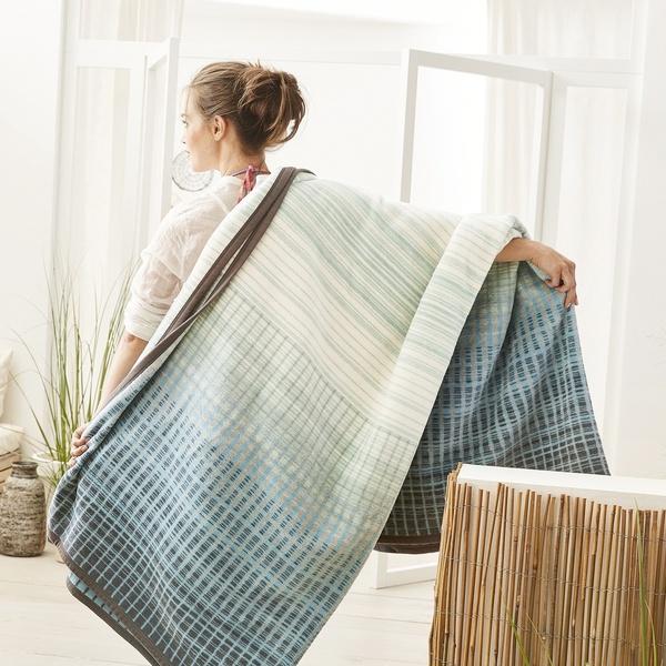 ibena Premium Contemporary Style Seafoam / Blue Throw Blanket Emmen