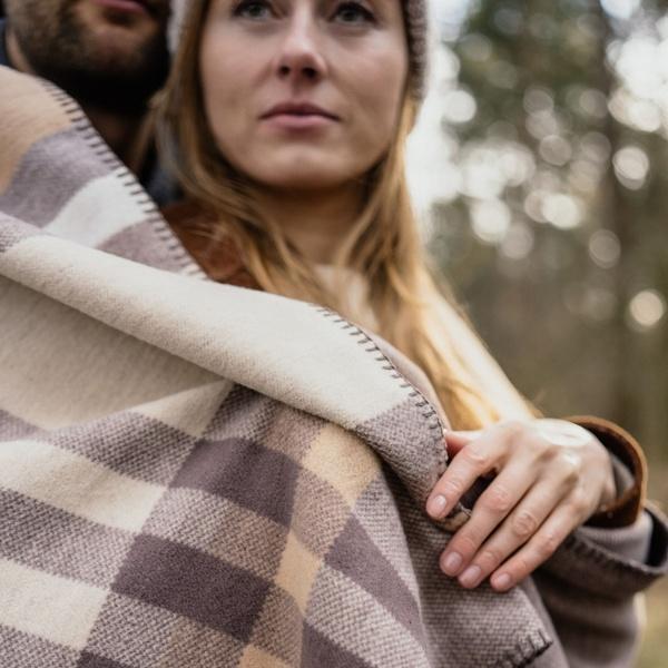 Ibena Timeless Classic Plaid Neutral Beige Brown Throw Blanket