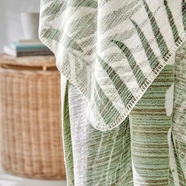 Ibena Tropical Palm Leaves Cotton Blend Throw Blanket