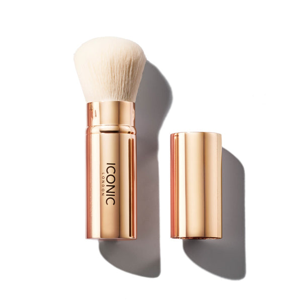 iconic london Retractable Powder Travel Brush