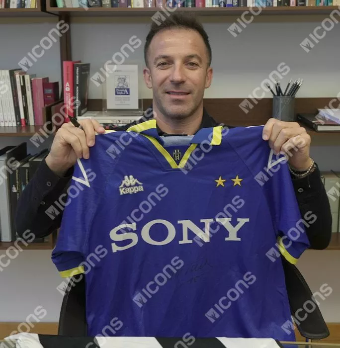 Icons Alessandro Del Piero Front Signed Juventus 1995-97 Away Shirt In Classic Frame