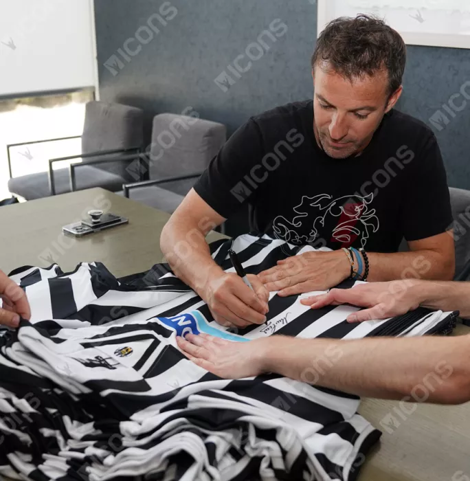 Icons Alessandro Del Piero & Roberto Baggio Signed Juventus 1994-95 Home Shirt In Classic Frame