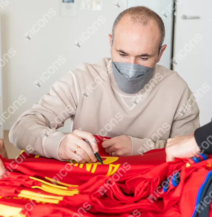 Icons Andres Iniesta Back Signed Spain 2016-17 Home Shirt