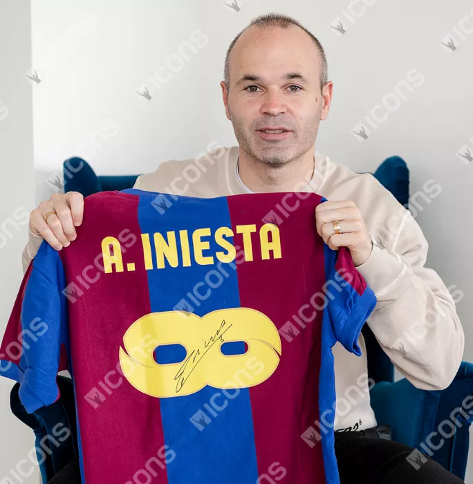 Icons Andres Iniesta Official FC Barcelona Back Signed And Framed Retro Home Shirt With Fan Style Number: Infinity Edition