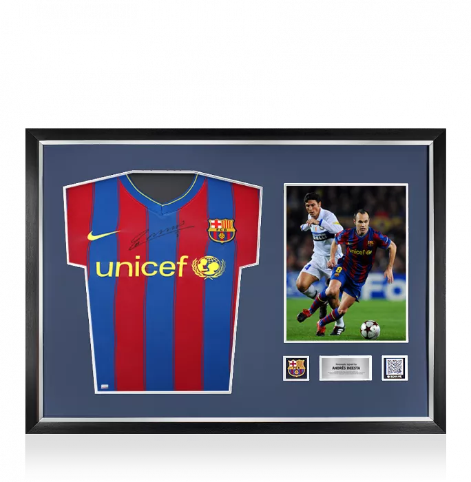 icons Andres Iniesta Official FC Barcelona Front Signed and Framed 2009-10 Home Shirt