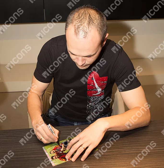 Icons Andres Iniesta Signed Mini Spain Photo: UEFA EURO 2012 Winner