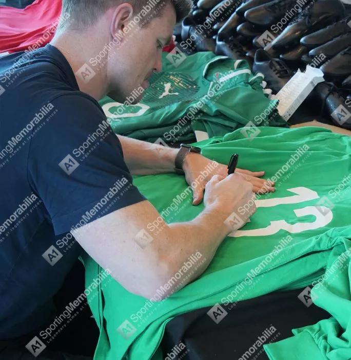 Icons Brian O'Driscoll Back Signed Ireland Rugby Shirt In Deluxe Packaging