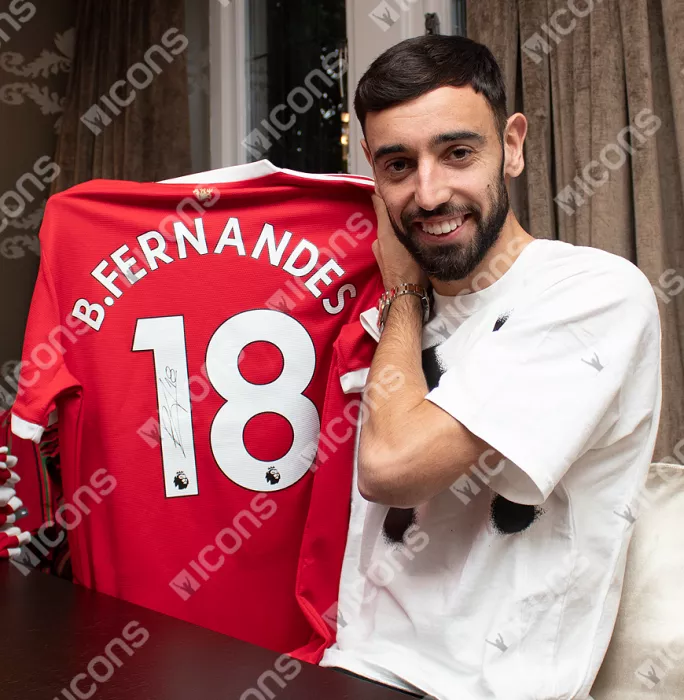 Icons Bruno Fernandes Back Signed Manchester United 2021-22 Home Shirt