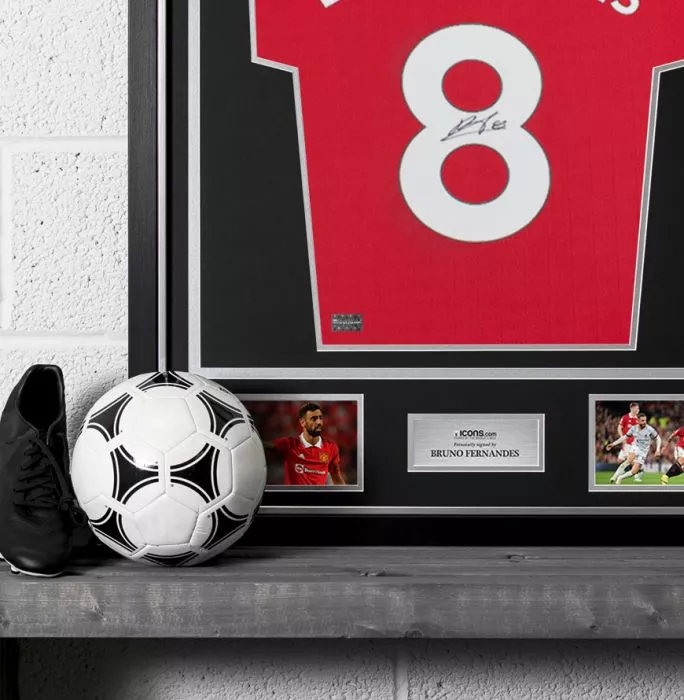 Icons Bruno Fernandes Back Signed Manchester United 2022-23 Home Shirt With Fan Style Number In Classic Frame