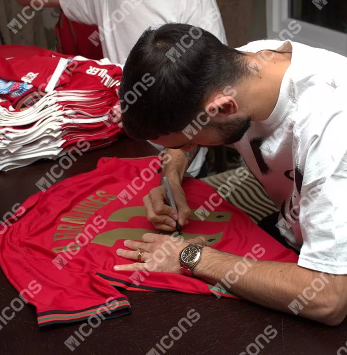 Icons Bruno Fernandes Official FIFA World Cup™ Back Signed And Hero Framed Portugal 2020-21 Home Shirt