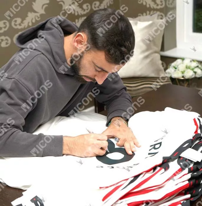 Icons Bruno Fernandes Official UEFA Europa League Back Signed Manchester United 2022-23 Away Shirt