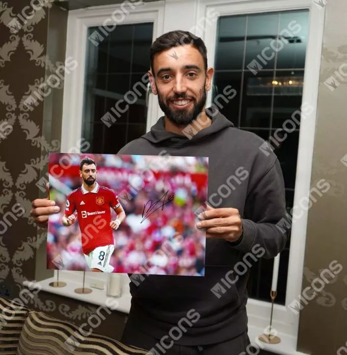 Icons Bruno Fernandes Signed Manchester United Photo