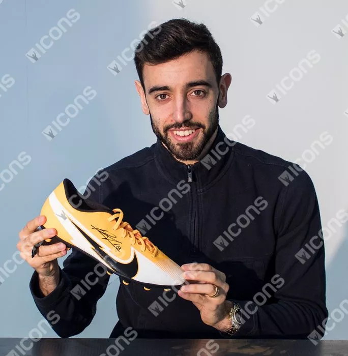 Icons Bruno Fernandes Signed Orange And White Mercurial Vapor Boot In Bubble Frame: Portugal Option