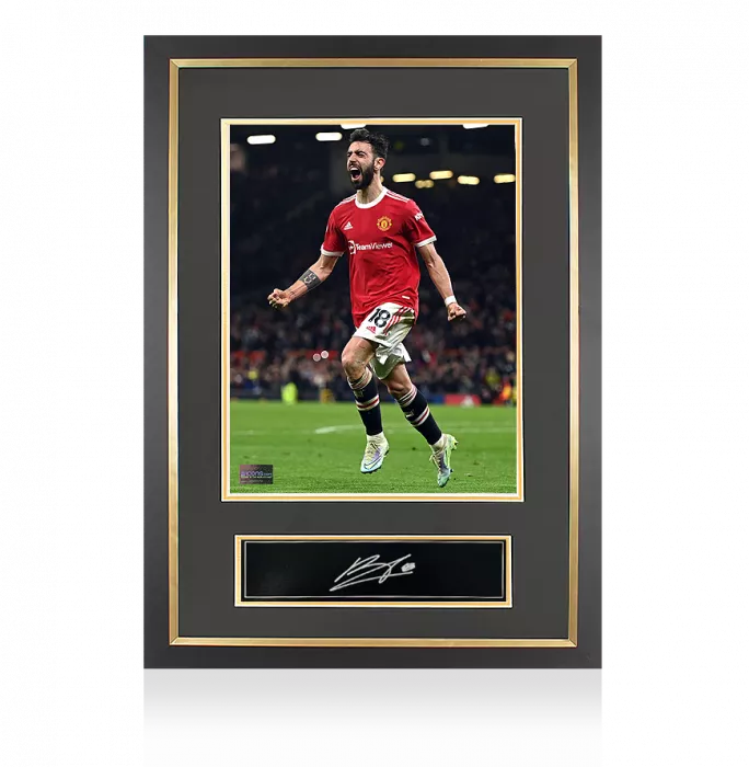 icons Bruno Fernandes Signed Plaque and Photo Frame: Manchester United Star