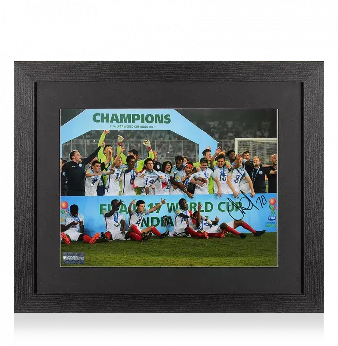 icons Callum Hudson-Odoi Signed England Photo In Black Wooden Frame: FIFA U17 World Cup 2017 Winner